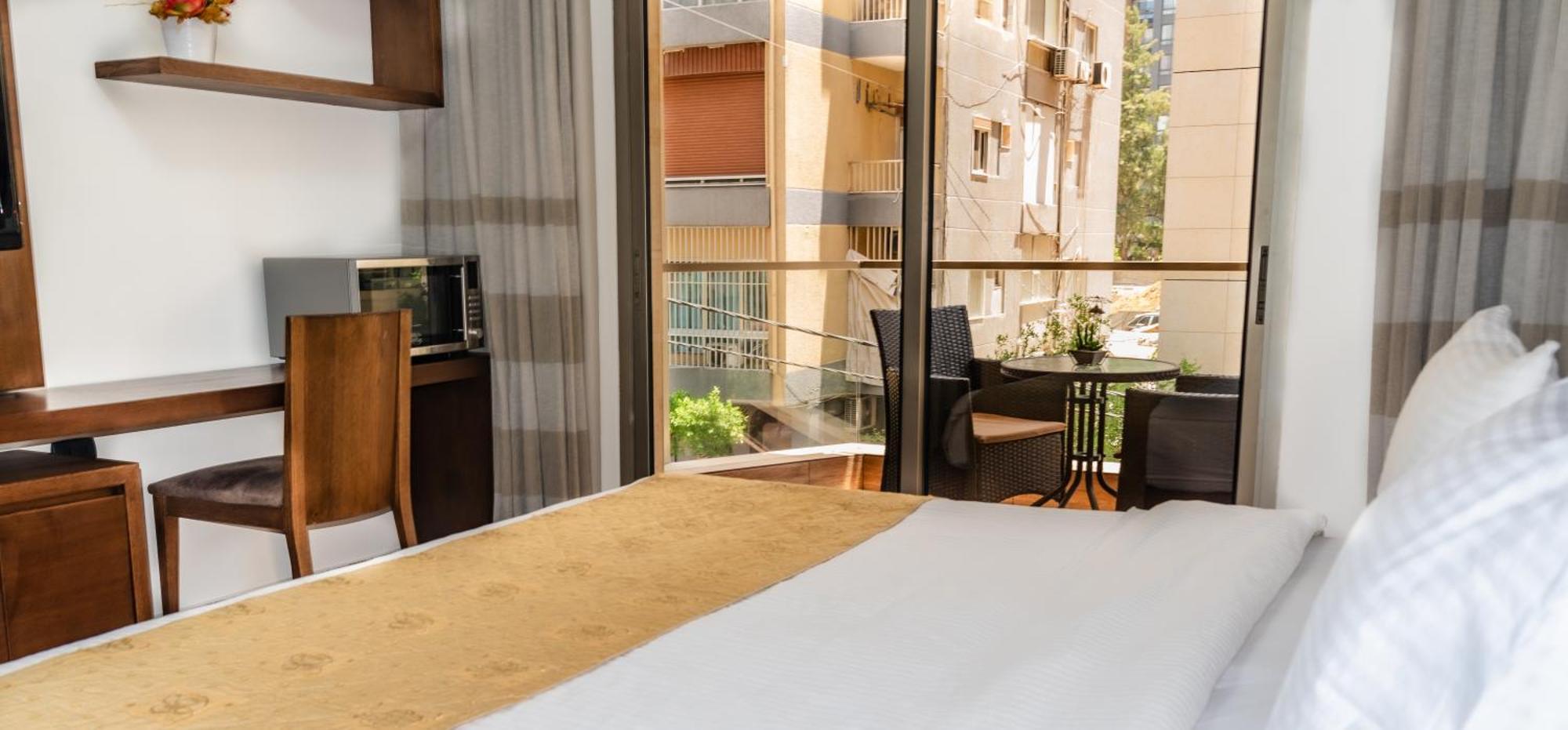 Britannia Suites Beirut Eksteriør bilde