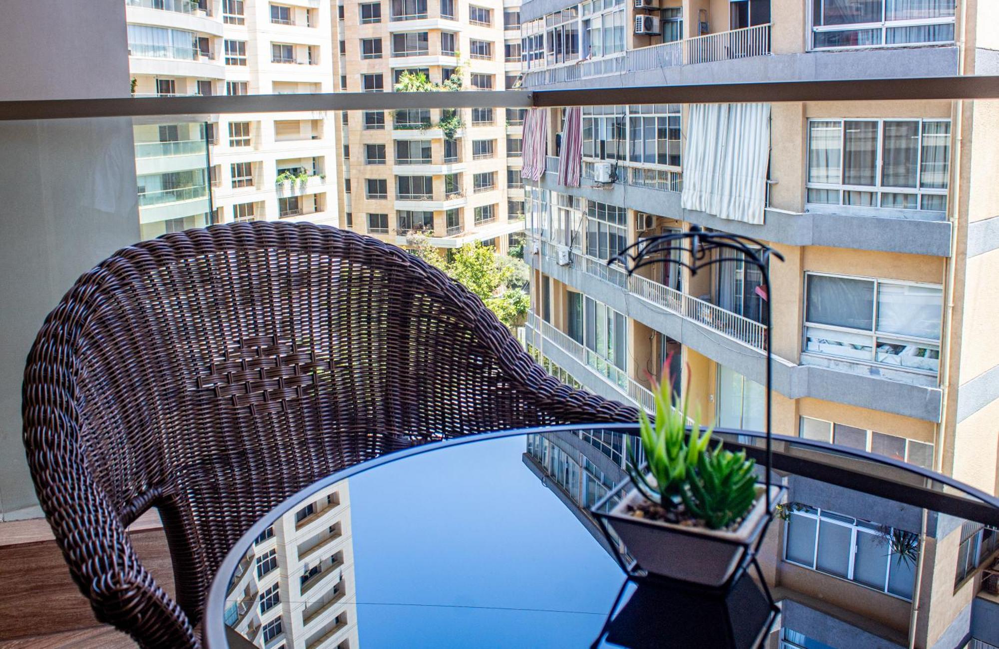 Britannia Suites Beirut Eksteriør bilde