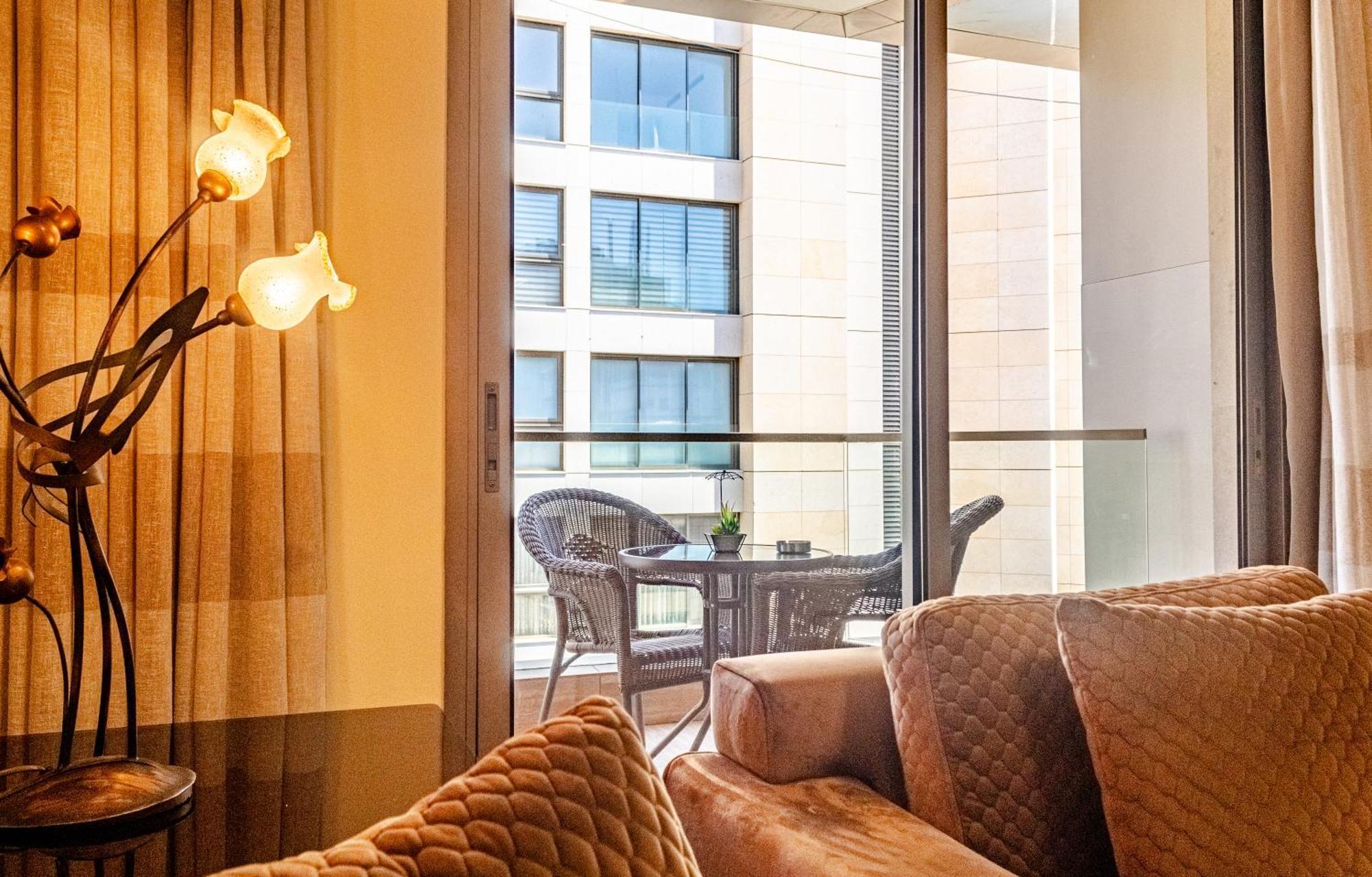 Britannia Suites Beirut Eksteriør bilde