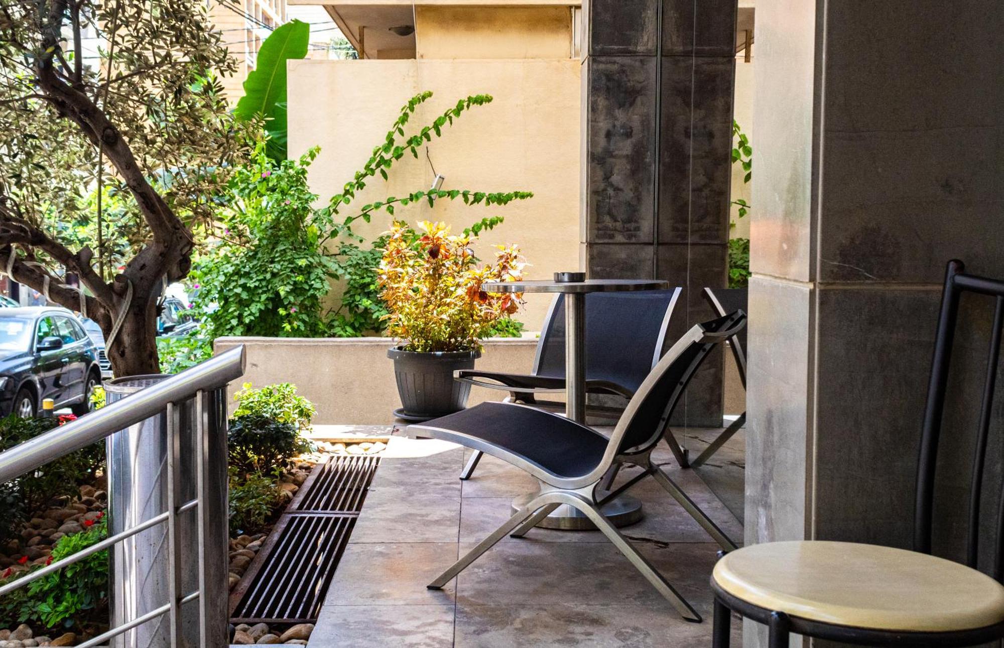 Britannia Suites Beirut Eksteriør bilde