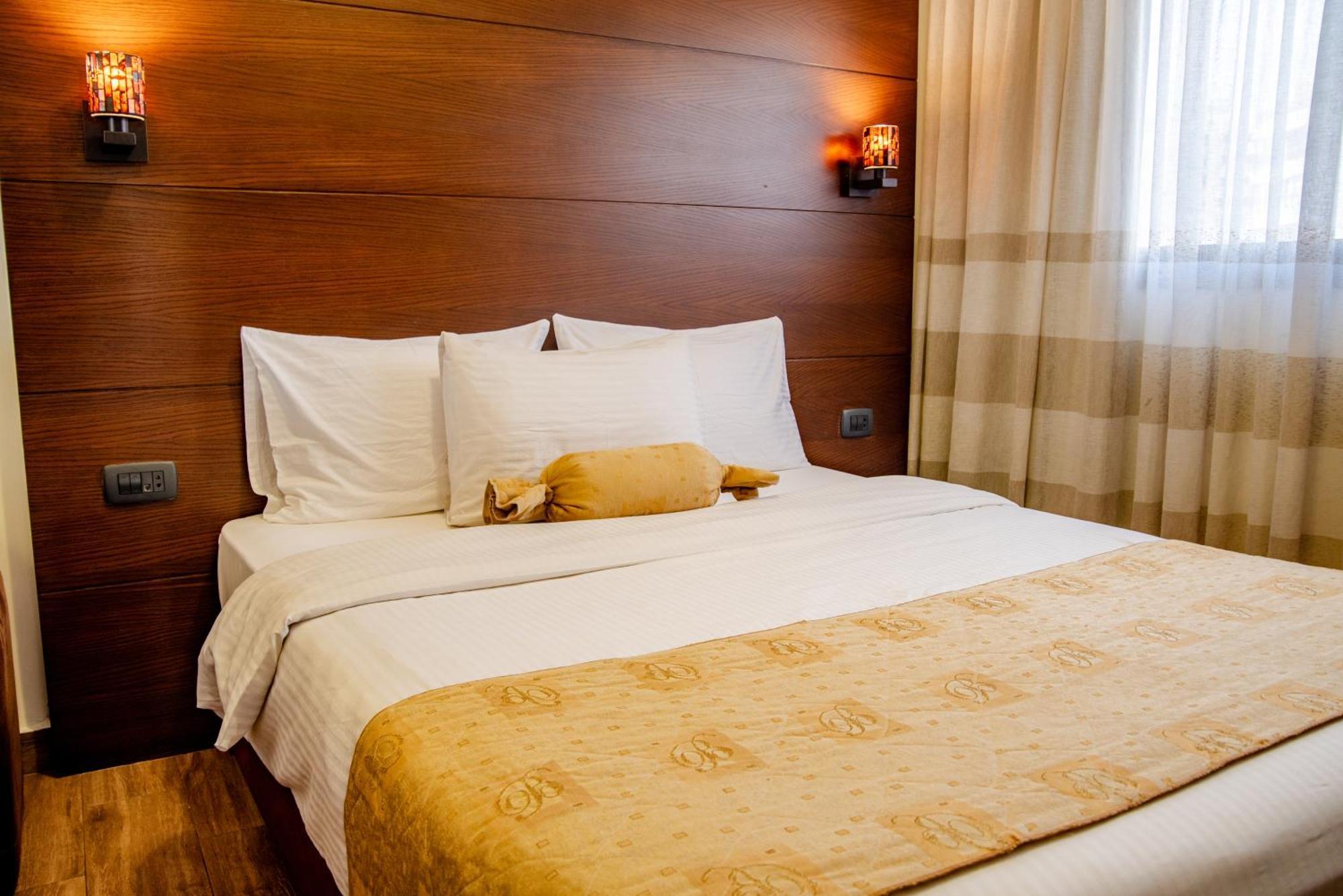 Britannia Suites Beirut Eksteriør bilde